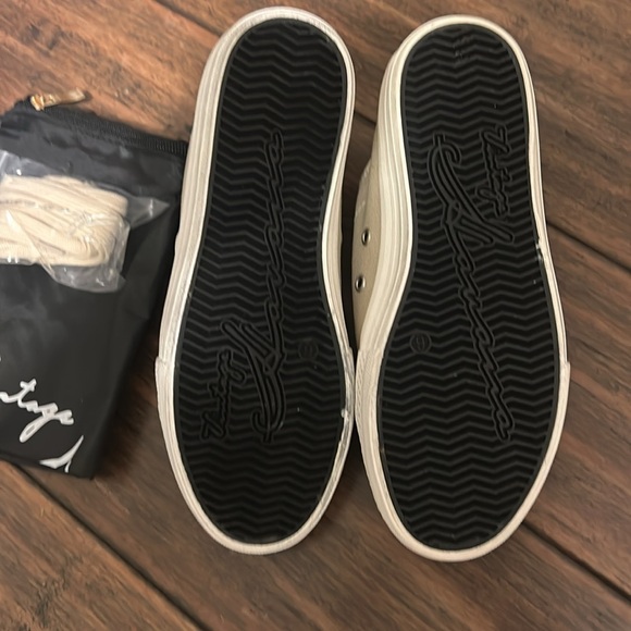 NIB-Vintage Havana, Nina designer shoes, size 6 - Picture 3 of 4